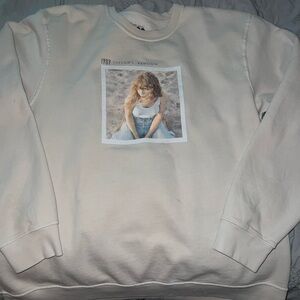 Taylor Swift 1989 Taylor’s Version Crewneck !